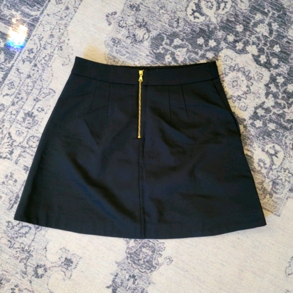 💥FINAL SALE💥 Express skirt with back zipper
